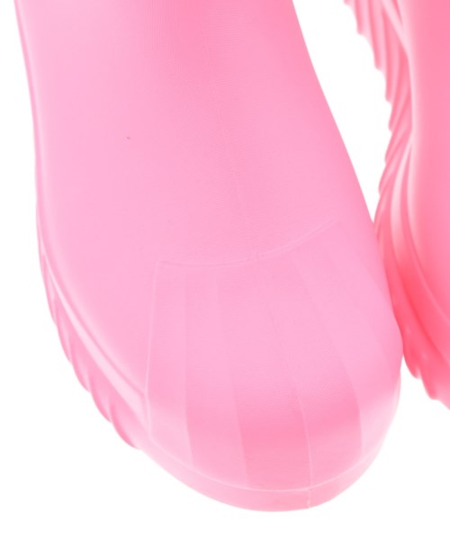 adidas 靴子