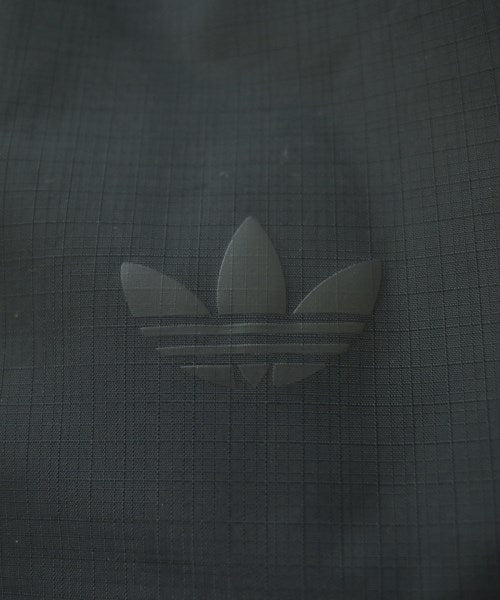 adidas 山系外套