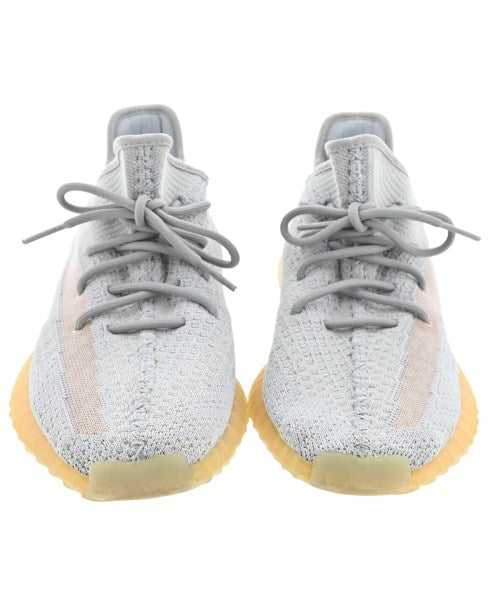 adidas 運動鞋
