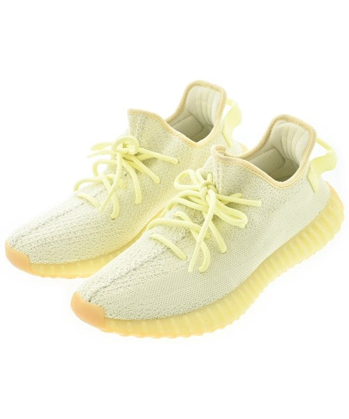 adidas 運動鞋