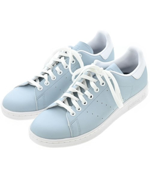 adidas 運動鞋
