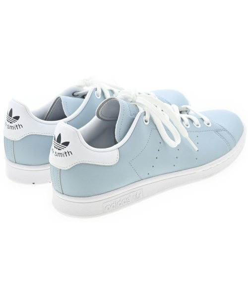 adidas 運動鞋