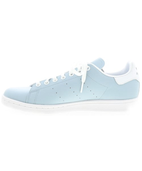 adidas 運動鞋