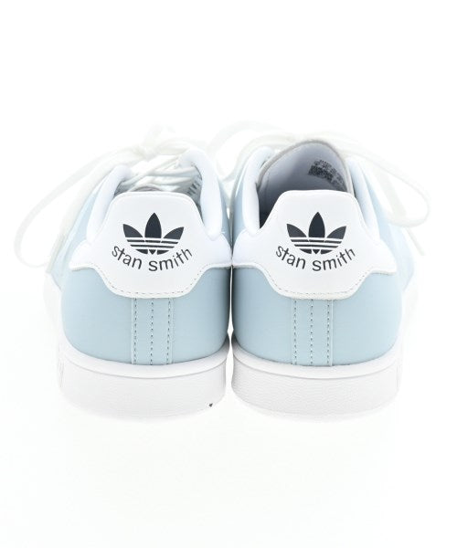 adidas 運動鞋