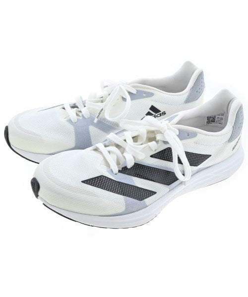 adidas 運動鞋