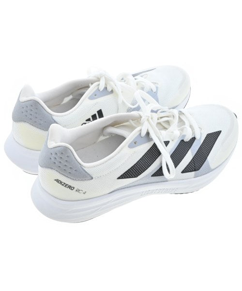 adidas 運動鞋