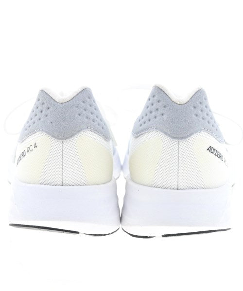 adidas 運動鞋