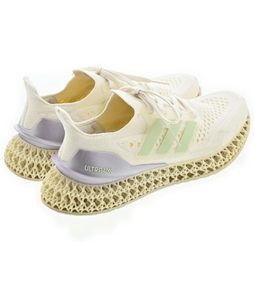 adidas 運動鞋