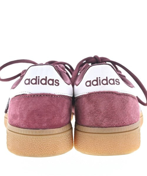 adidas 運動鞋