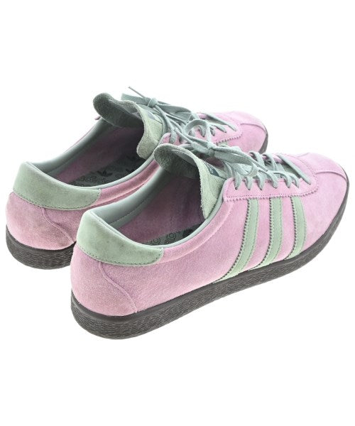 adidas 運動鞋