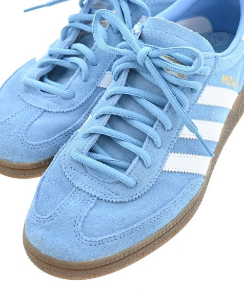 adidas 運動鞋