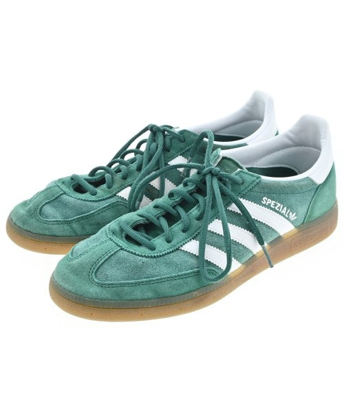 adidas 運動鞋