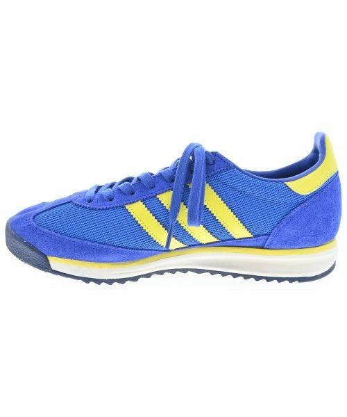adidas 運動鞋