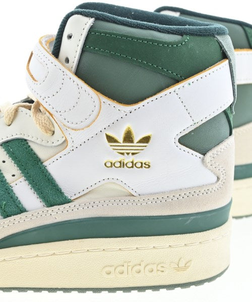 adidas 運動鞋