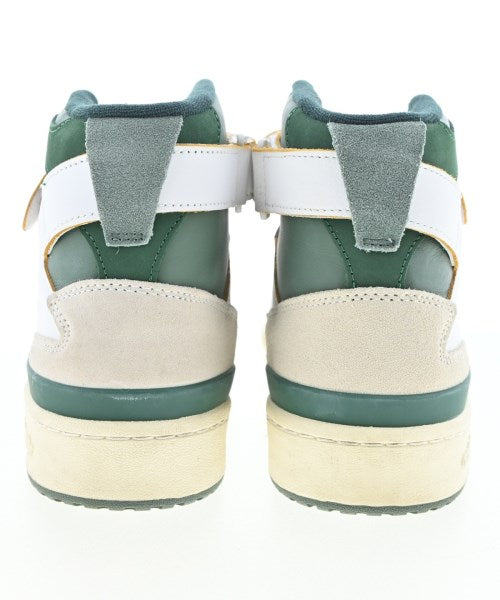 adidas 運動鞋