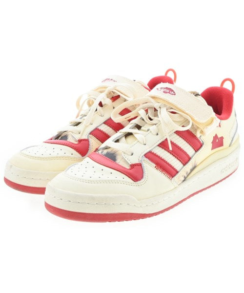 adidas 運動鞋