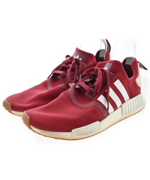 adidas 運動鞋
