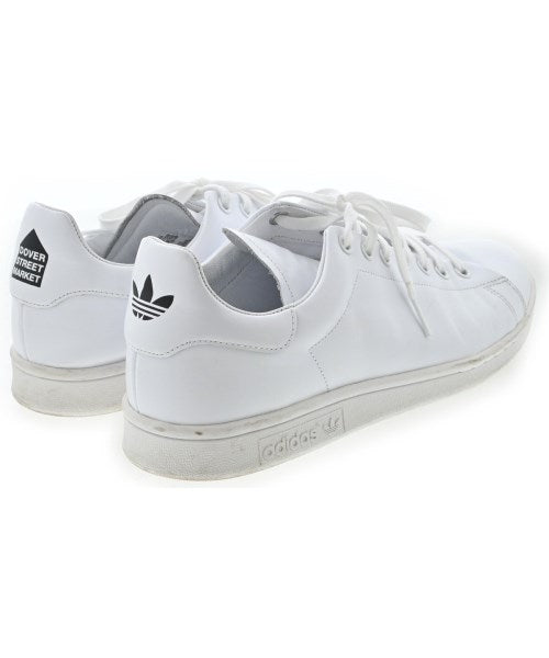adidas 運動鞋