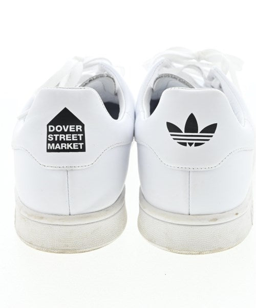adidas 運動鞋