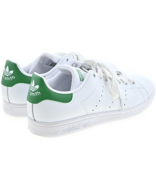 adidas 運動鞋
