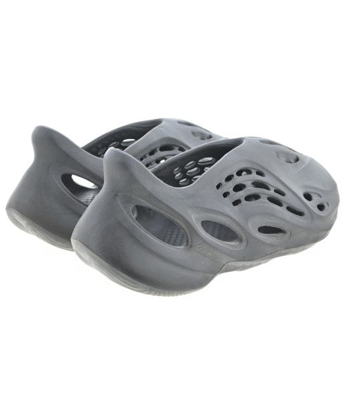 adidas 涼鞋