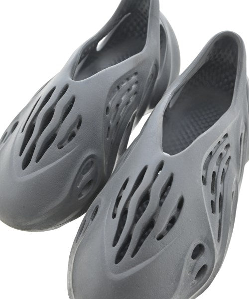 adidas 涼鞋