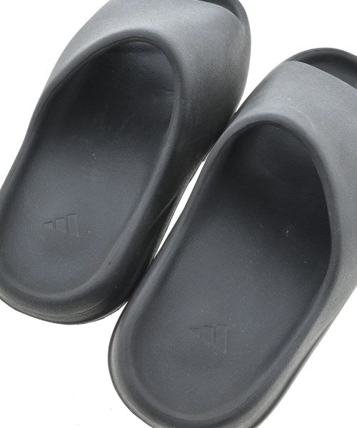 adidas 涼鞋