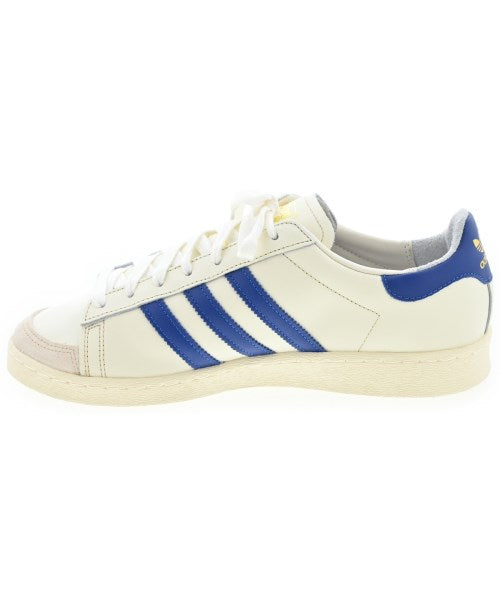 adidas 運動鞋