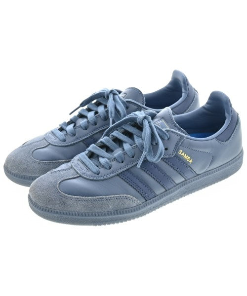 adidas 運動鞋