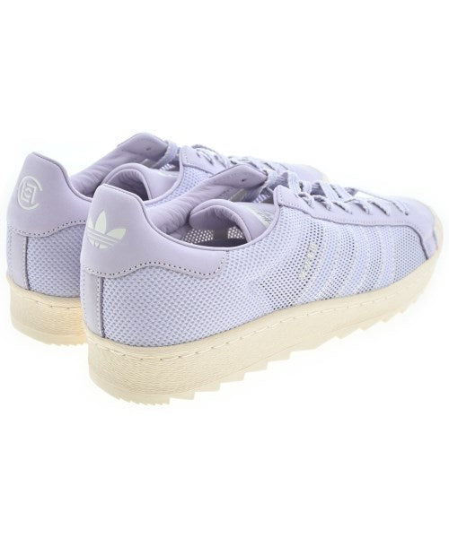 adidas 運動鞋