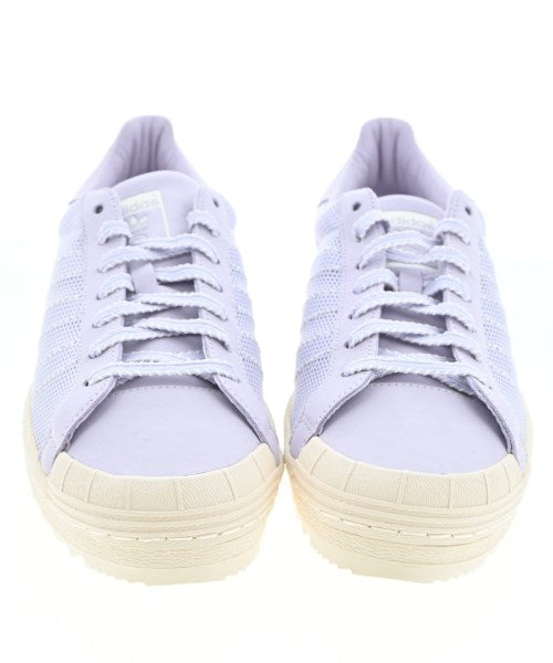 adidas 運動鞋