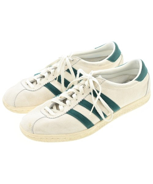 adidas 運動鞋