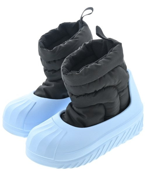 adidas 靴子