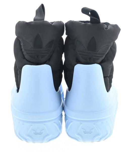 adidas 靴子