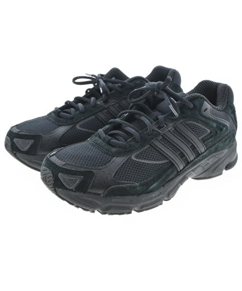 adidas 運動鞋