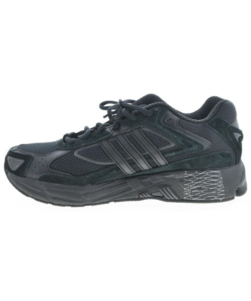adidas 運動鞋