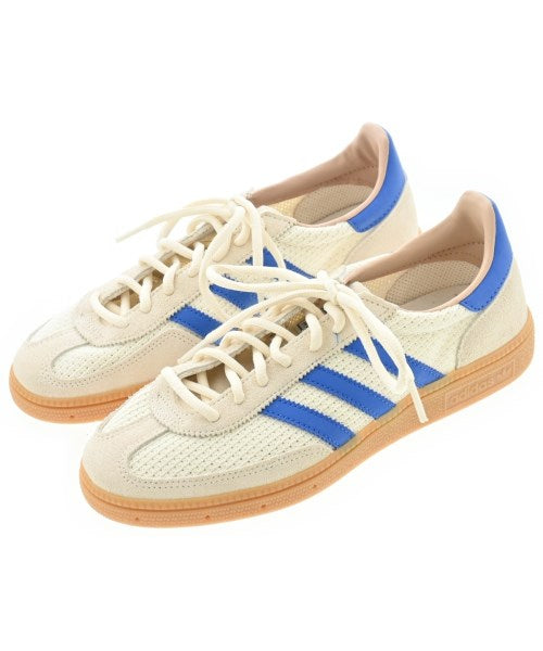 adidas 運動鞋