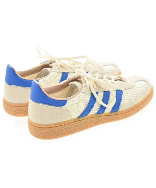 adidas 運動鞋