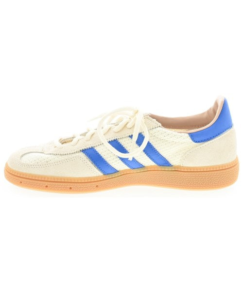 adidas 運動鞋