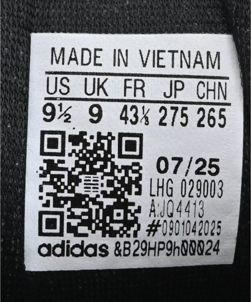 adidas 運動鞋