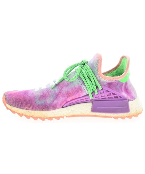 adidas 運動鞋
