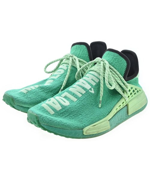 adidas 運動鞋