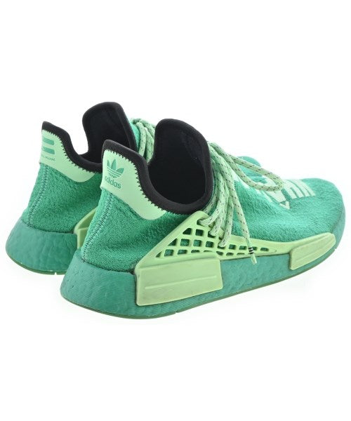 adidas 運動鞋