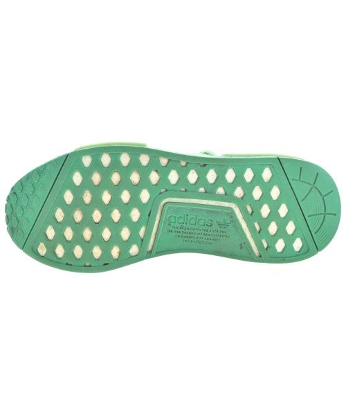 adidas 運動鞋