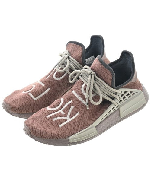 adidas 運動鞋
