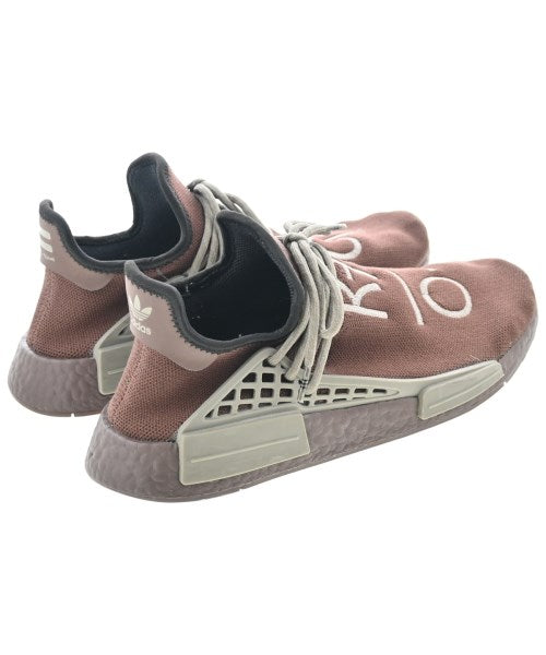 adidas 運動鞋