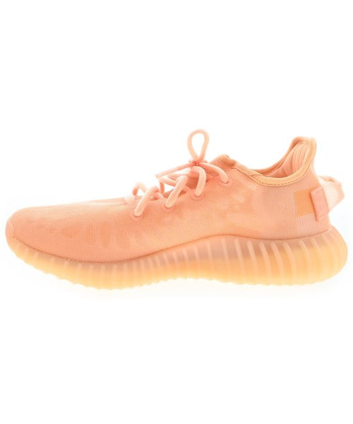 adidas 運動鞋
