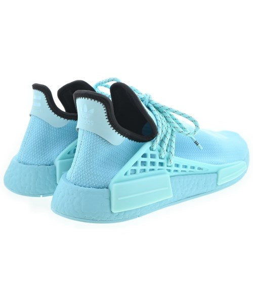 adidas 運動鞋