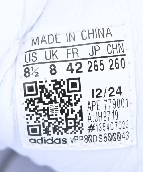 adidas 運動鞋
