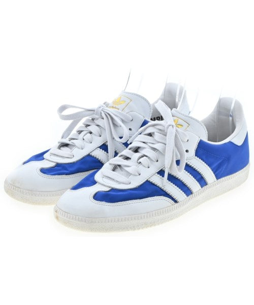 adidas 運動鞋